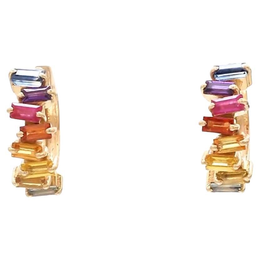 Natural rainbow sapphire earrings in 18k gold in vendita