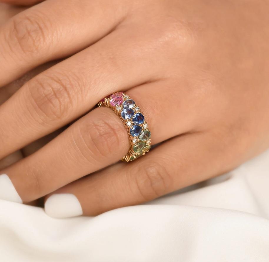Ring mit natürlichem Regenbogen-Saphir 14K Gold im Angebot 1