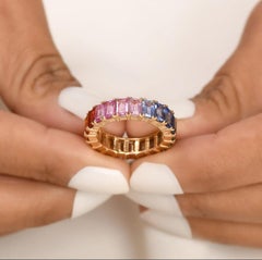 Natural 9.33cts Rainbow Sapphire Band Ring in 14k Gold