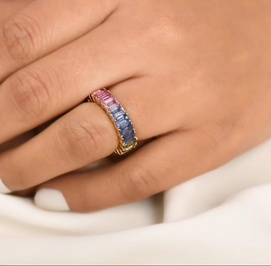 Ring mit natürlichem Regenbogen-Saphir aus 14k Gold (Asscher-Schliff) im Angebot