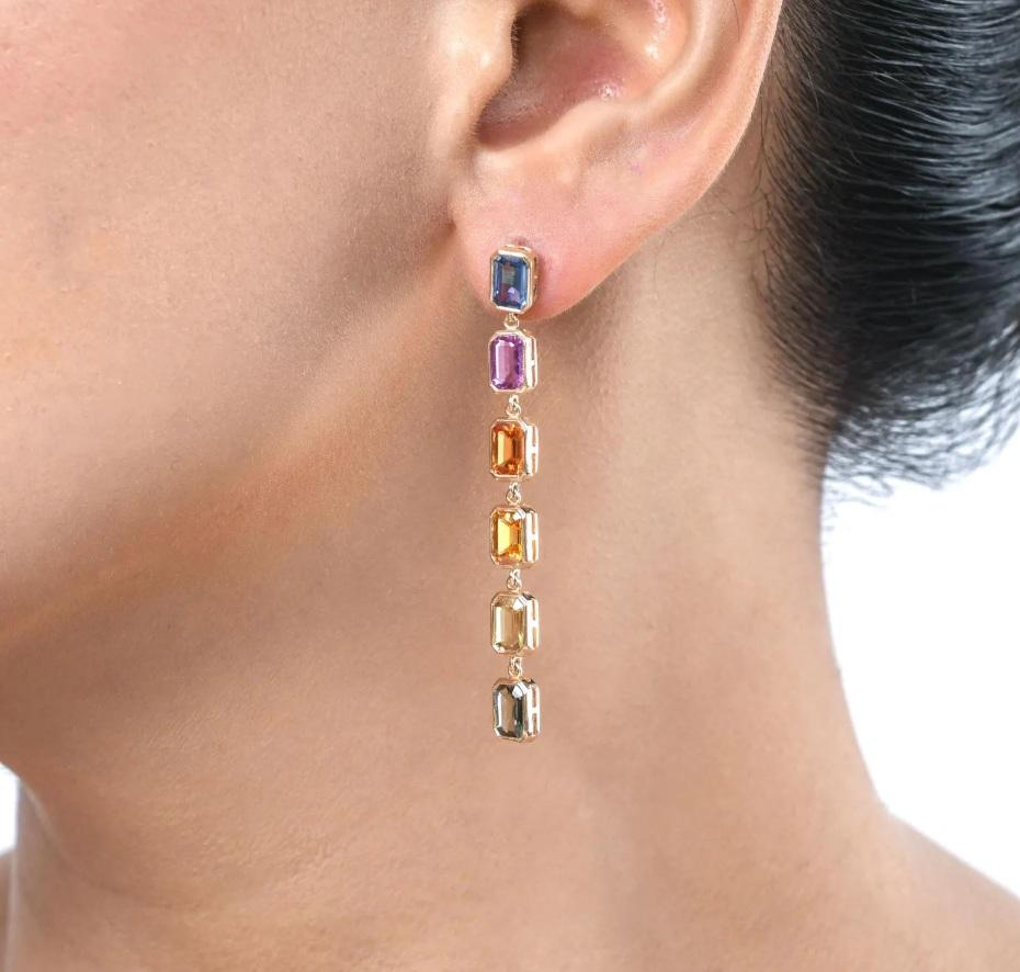 Pendiente de zafiro arco iris natural en oro de 14 quilates Corte Asscher en venta