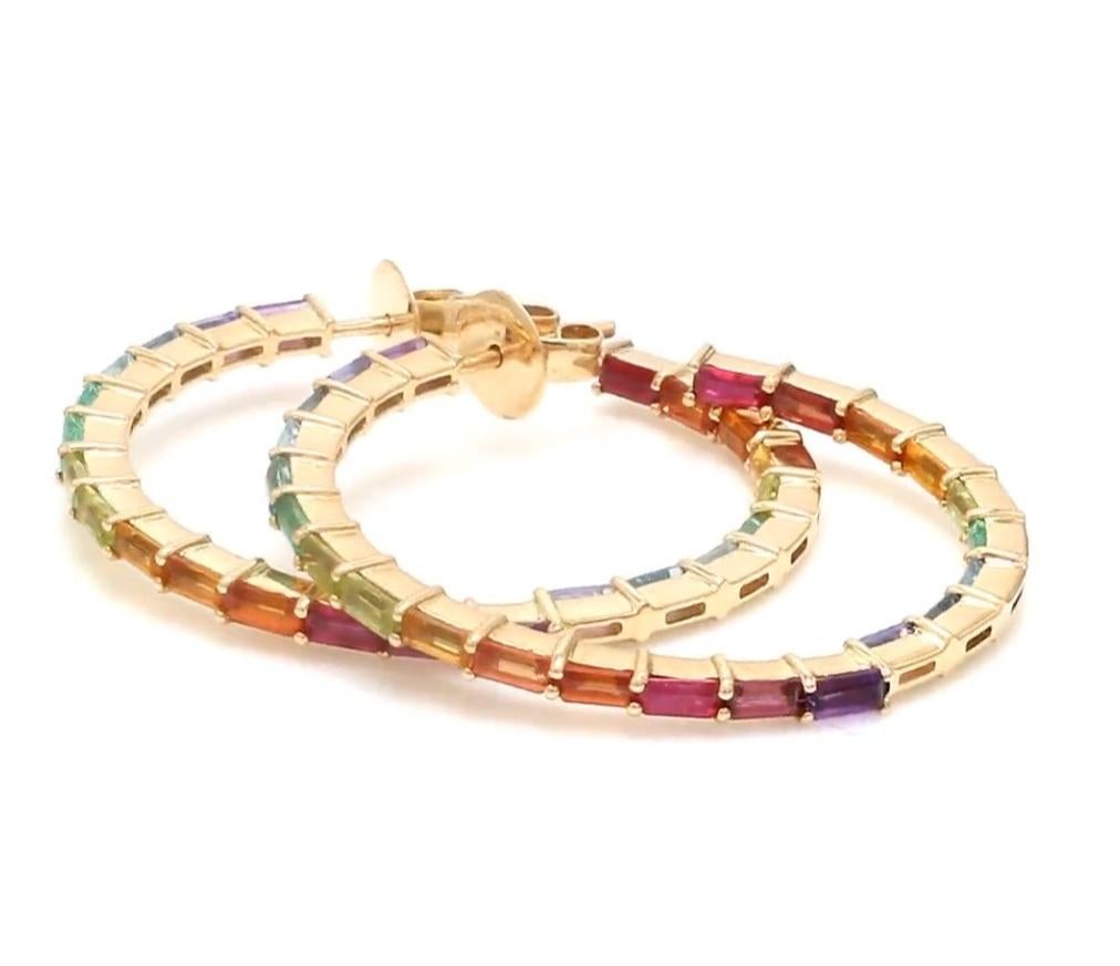 Natural rainbow sapphire earring in 14k gold Damen im Angebot