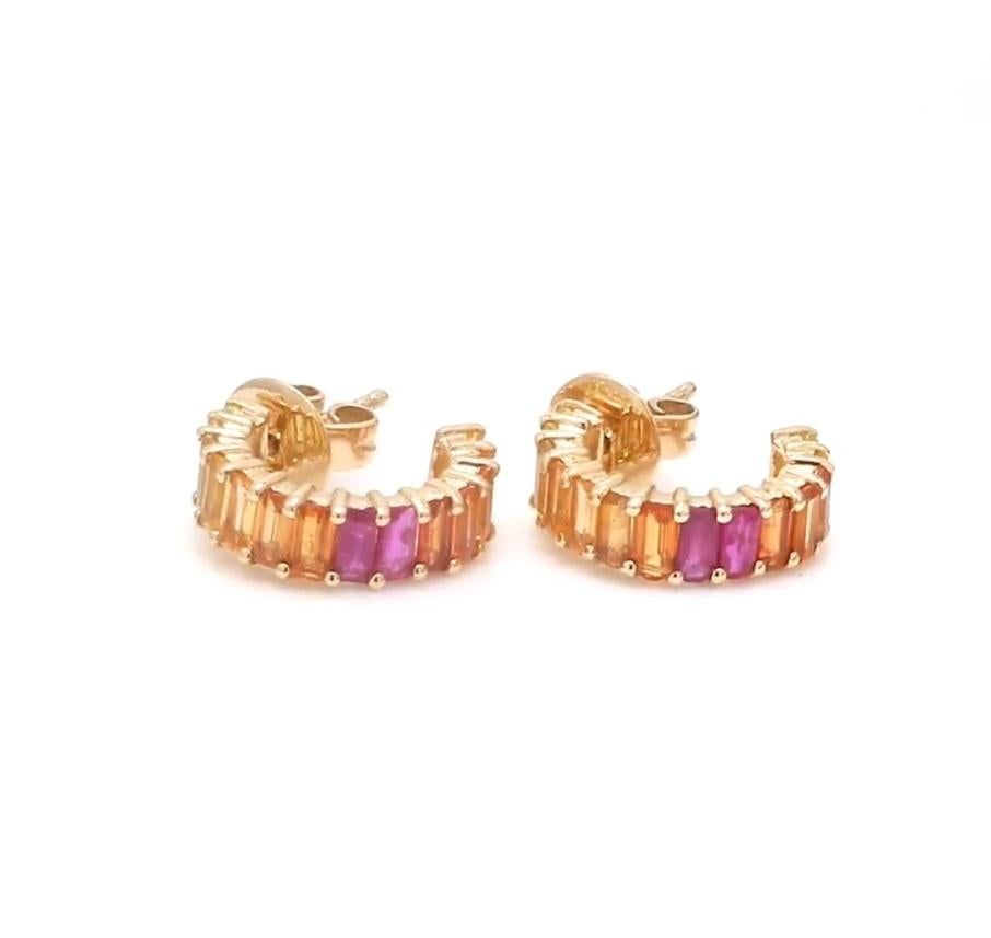 Multi sapphire emerald cut mini hoops earrings gold  Natural yellow orange pink sapphire hoops gold  Sapphire mini hoops earrings gold

GEMSTONE DETAILS :
✦ Gemstone : Multi Sapphire
✦ Gemstone Type : Natural
✦ Gemstone Size : 4x2 mm
✦ Gemstone
