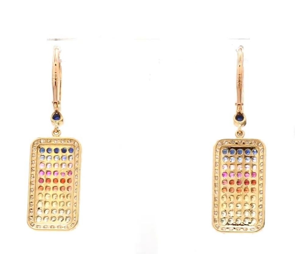 Natural rainbow sapphire earrings in 18k gold In New Condition For Sale In jaipur, IN