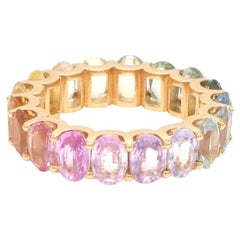 Natural Rainbow sapphire ring in 18k gold