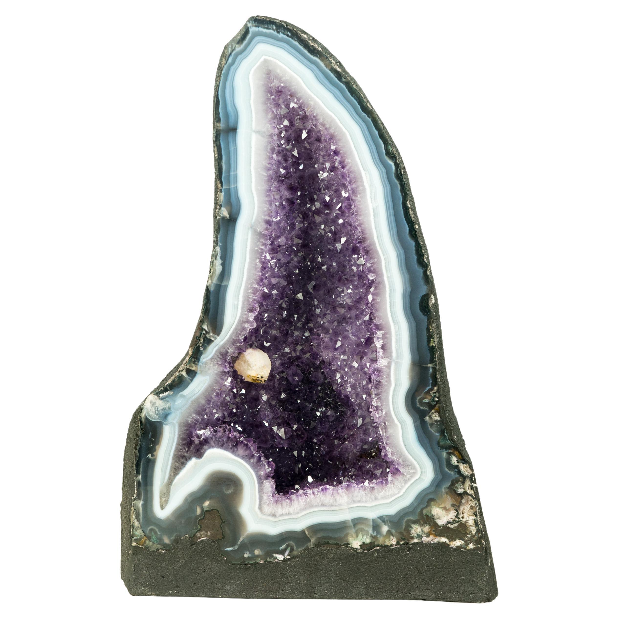 Geode di agata naturale raro, cattedrale con agata pizzo bianca e blu e calcite