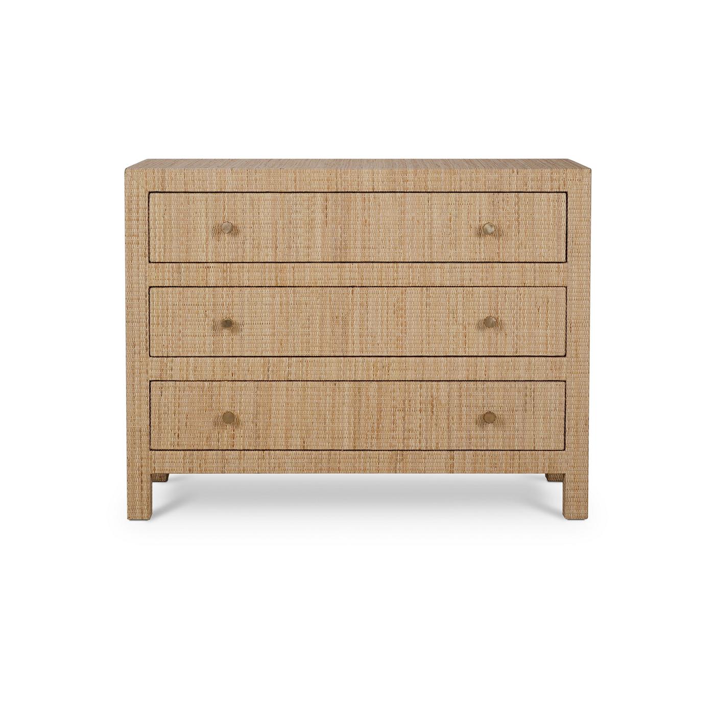 Avvolto in rattan naturale, questo splendido pezzo combina un design moderno con il fascino della costa. Dispone di tre cassetti spaziosi per tutte le tue esigenze di archiviazione.

La finitura in rattan naturale aggiunge un tocco di eleganza e