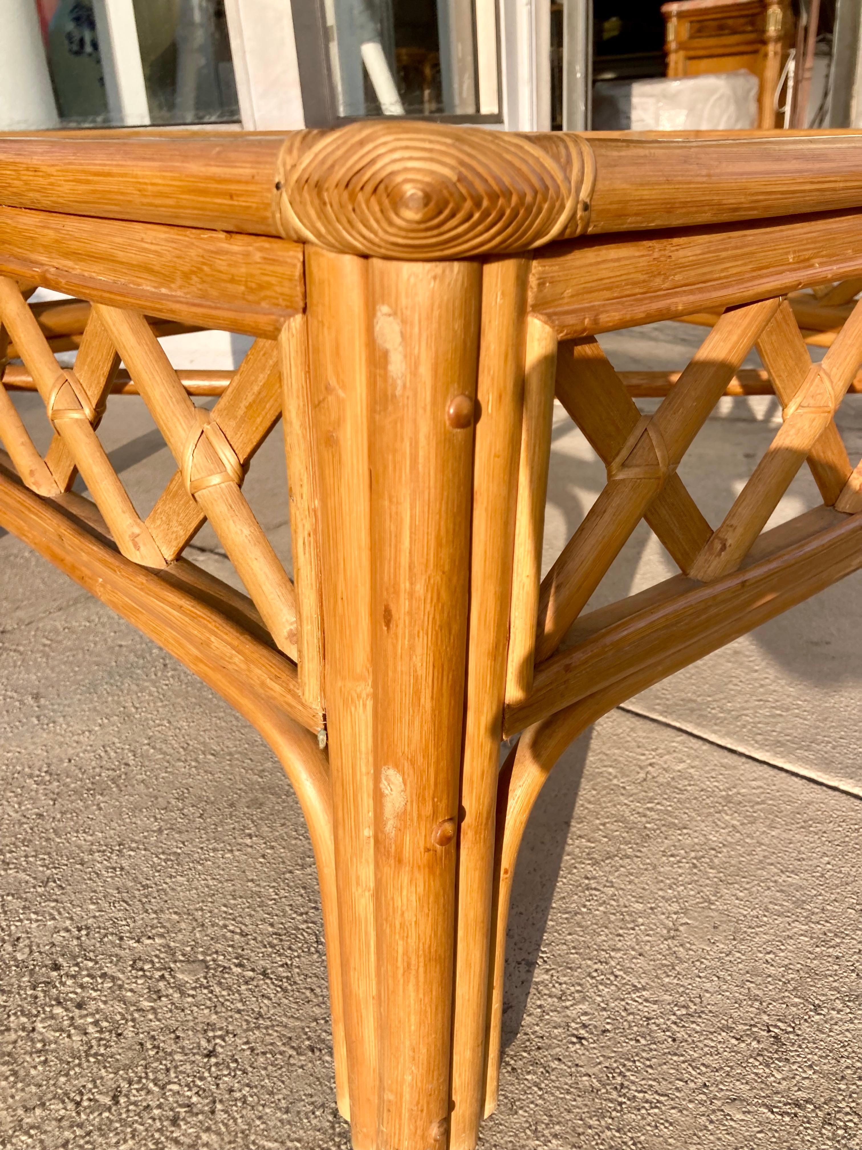 Table basse carrée en rotin naturel Ficks Reed en vente 8