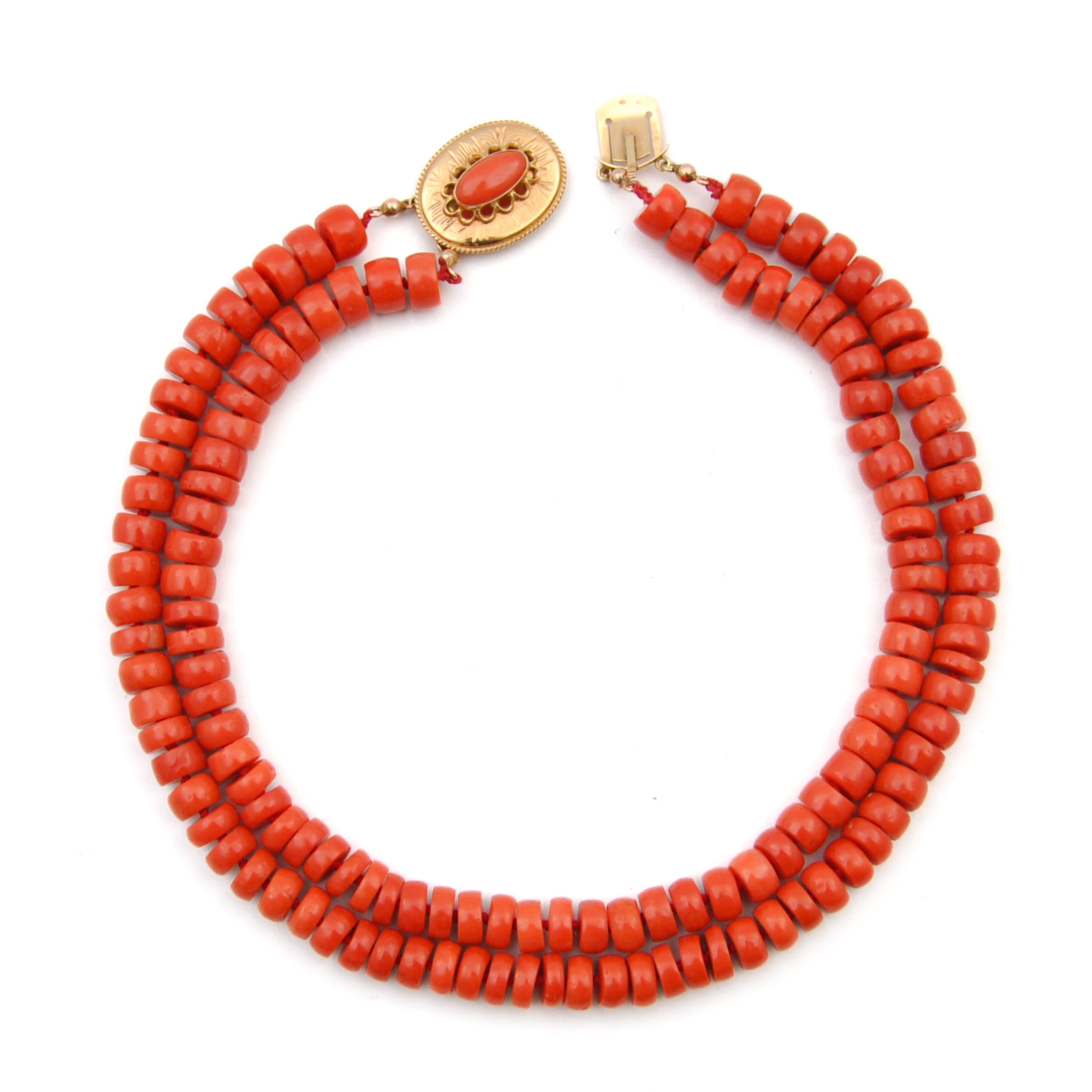 Round Cut Natural Coral and 14K Gold Multi-Strand Beaded Necklace For Sale