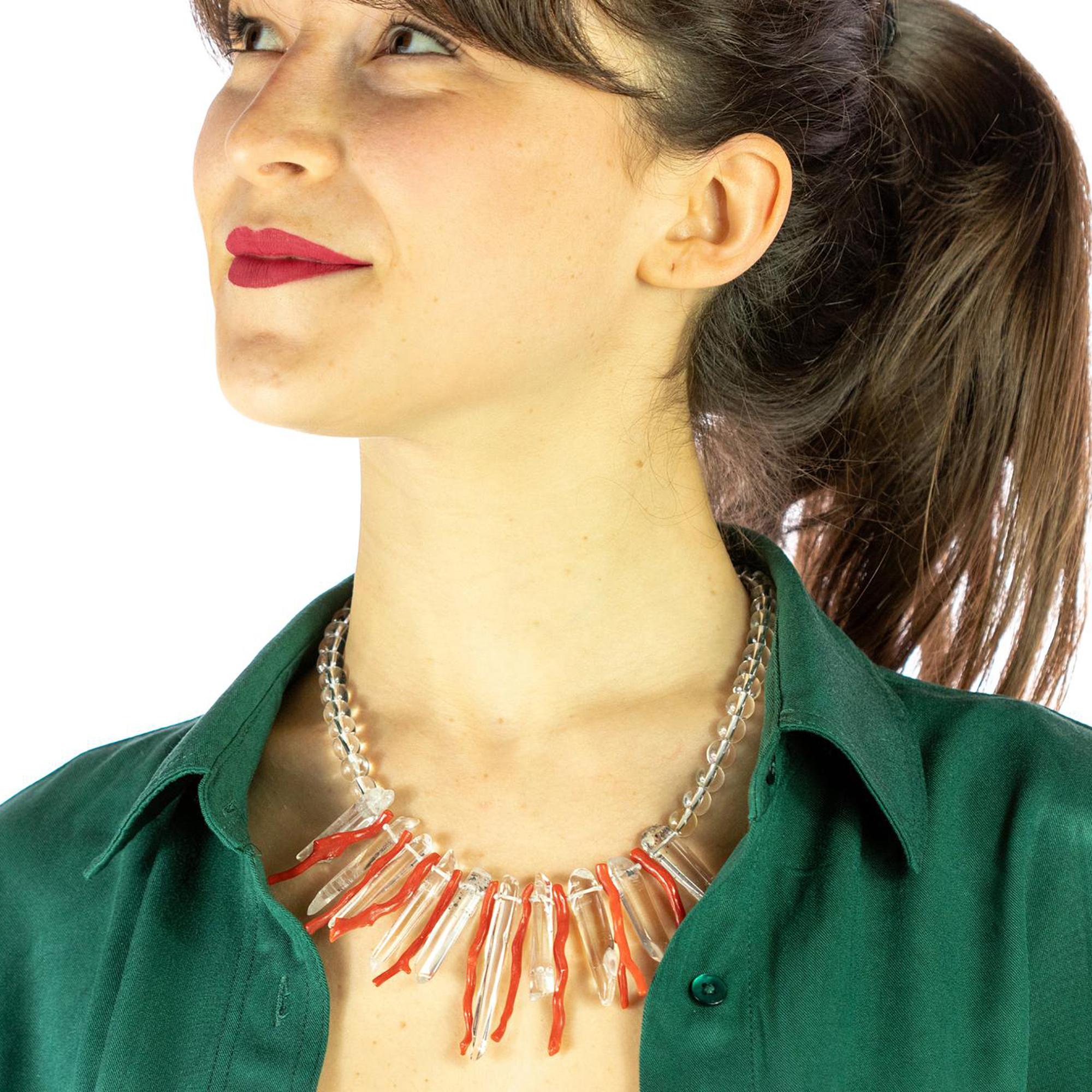 Natural Red Coral Crystal Rock Sterling Silver Reaf Handmade Chic Boho Necklace In New Condition For Sale In Milano, IT