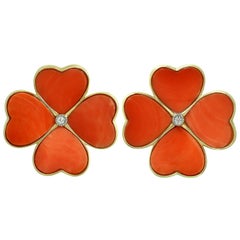 Vintage Natural Red Coral Yellow Gold Large 4-Leaf Clover Flower Earrings