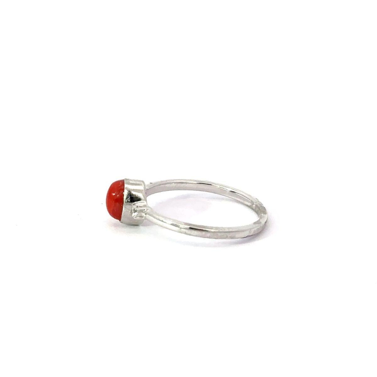 For Sale:  Natural Red Coral & Zirconia Bezel Set Solitaire Unisez Ring in 925 Solid Silver 3