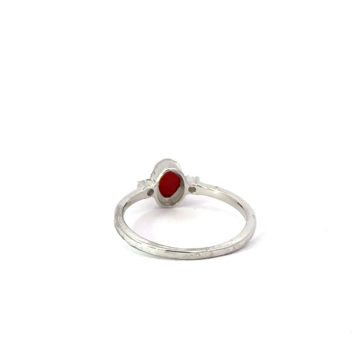 For Sale:  Natural Red Coral & Zirconia Bezel Set Solitaire Unisez Ring in 925 Solid Silver 7
