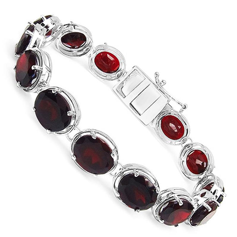 Oval Cut Natural Red Garnet Bracelet 35 Carats Sterling Silver For Sale
