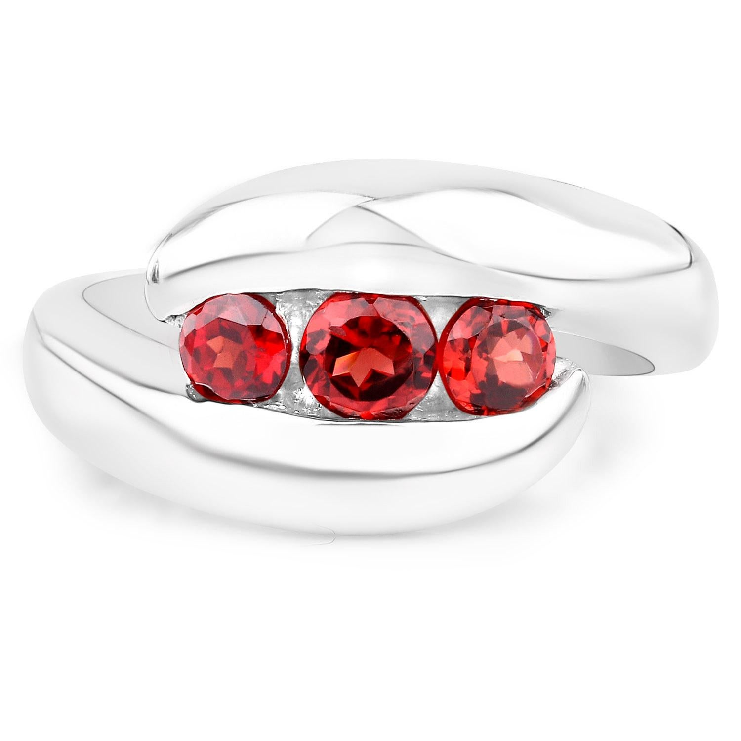 Natural Red Garnet Bypass Ring 0.75 Carats Sterling Silver In Excellent Condition For Sale In Laguna Niguel, CA
