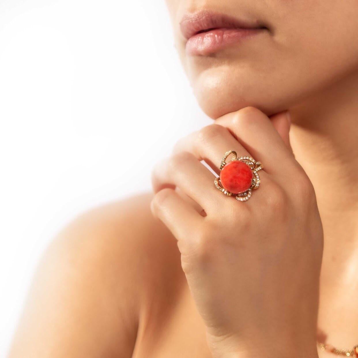 Natural Red Orange Coral Diamond 18 Karat Gold Ring For Sale 1