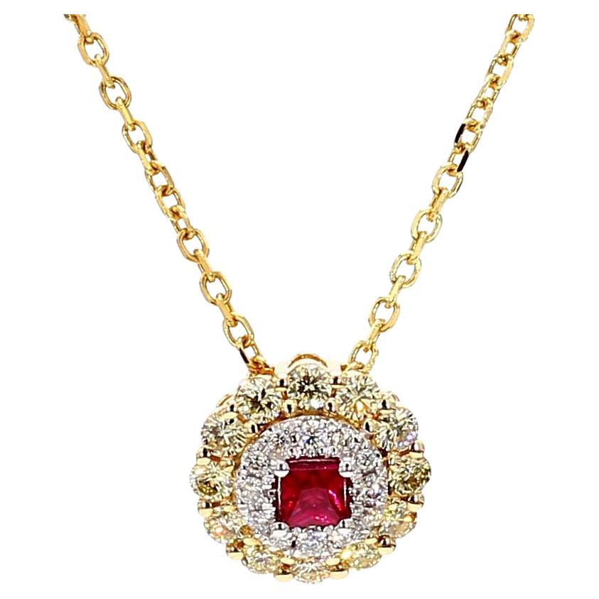 Colgante de gota de oro rojo natural de rubí princesa y diamante de 0,72 quilates TW en venta