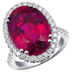 Natürlicher roter Rubellit Edelstein 13,45 Karat in 14K Weißgold Ring mit Diamanten
