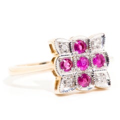 Natural Red Ruby and Round Diamond 9 Carat Yellow Gold Vintage Cluster Ring