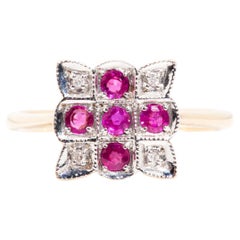 Natural Red Ruby and Round Diamond 9 Carat Yellow Gold Vintage Cluster Ring