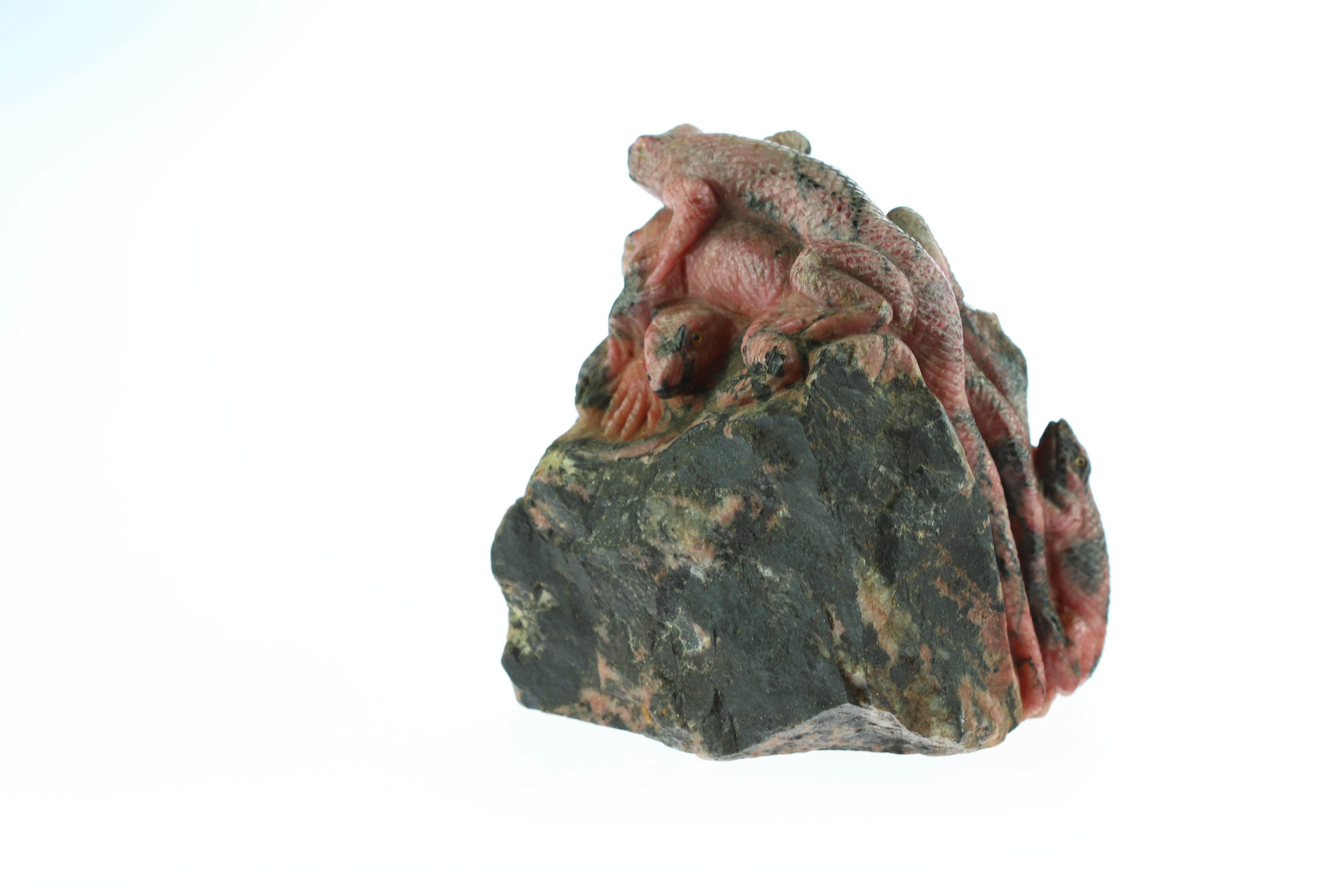 Hand-Carved Natural Rhodochrosite Lizard Figurine Carved Animal Artisanal Chinese Sculpture For Sale