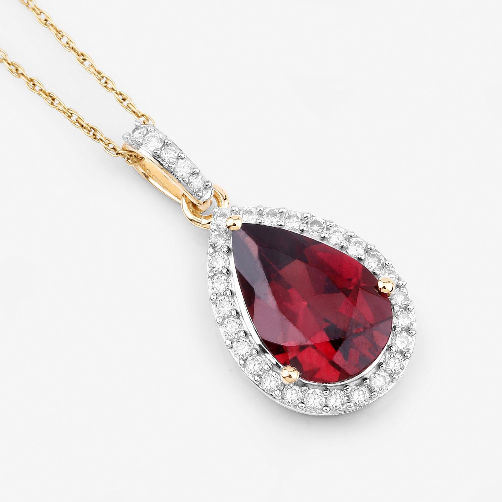 Women's Natural Rhodolite Garnet Pendant Diamond Setting 3.30 Carats 14K Yellow Gold For Sale