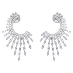 Pendiente de diamante natural con  2,57 cts en oro de 18 quilates