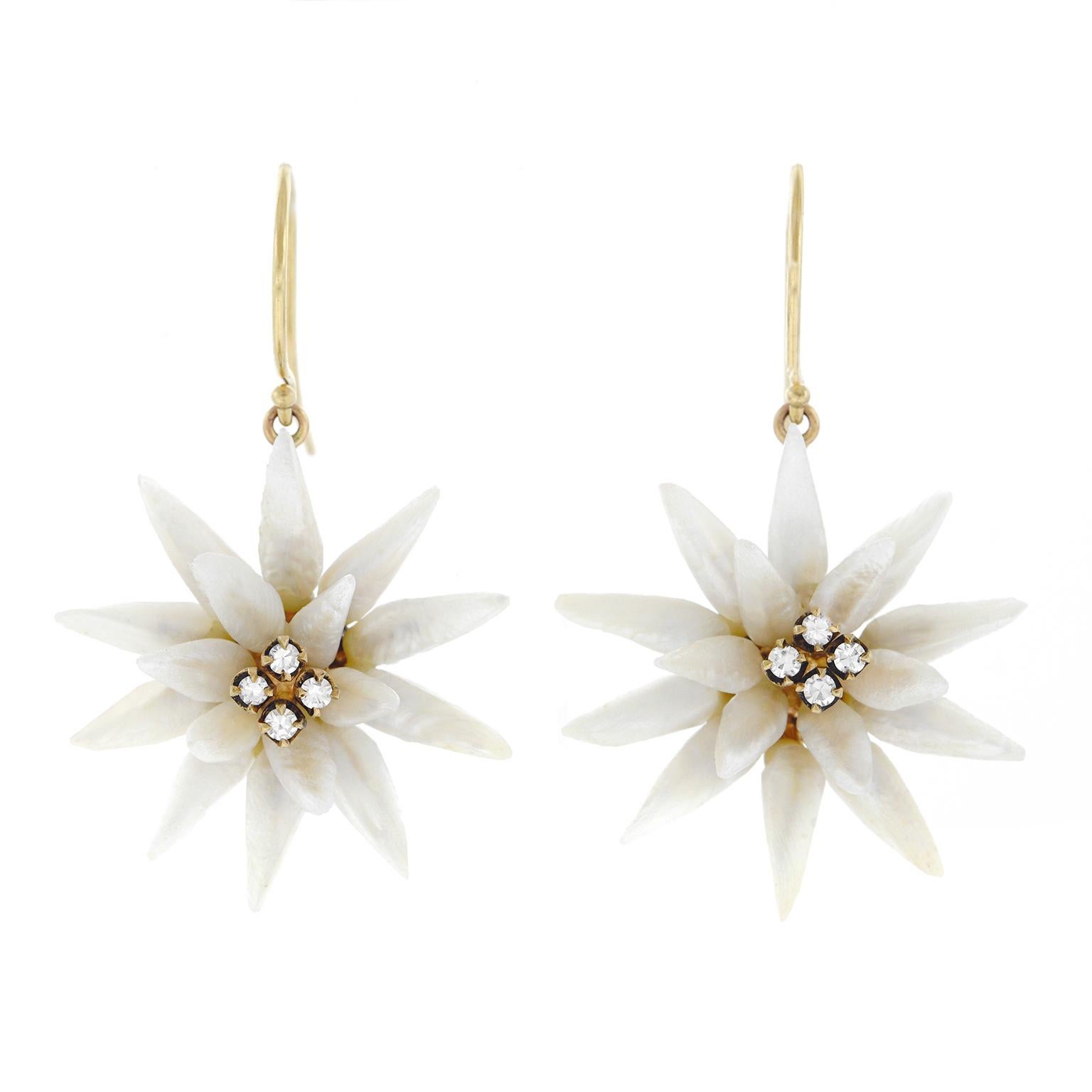 Natural River Pearl Flower set Gold Earrings