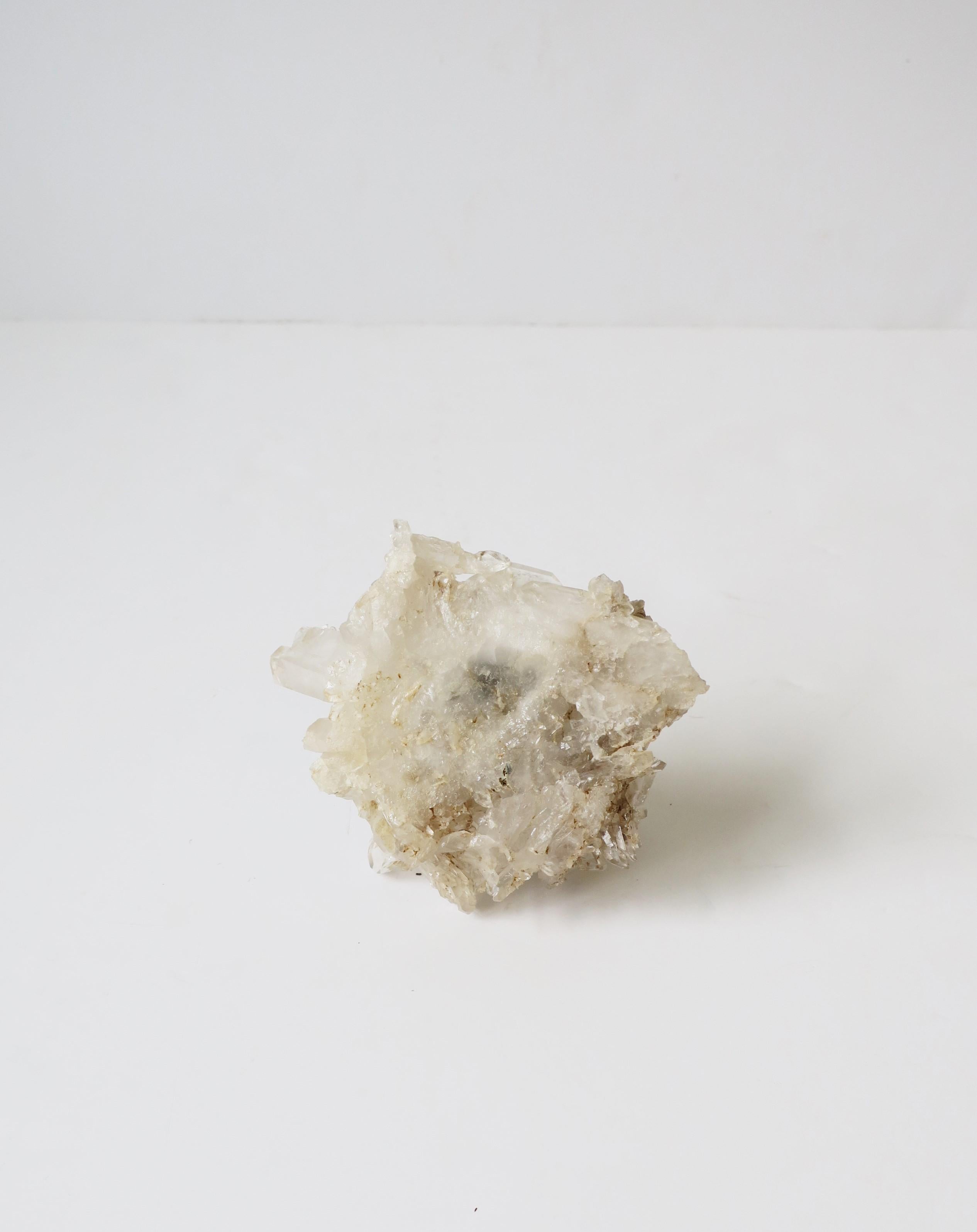 Spécimen de cristal de roche naturel Pieces en vente 9