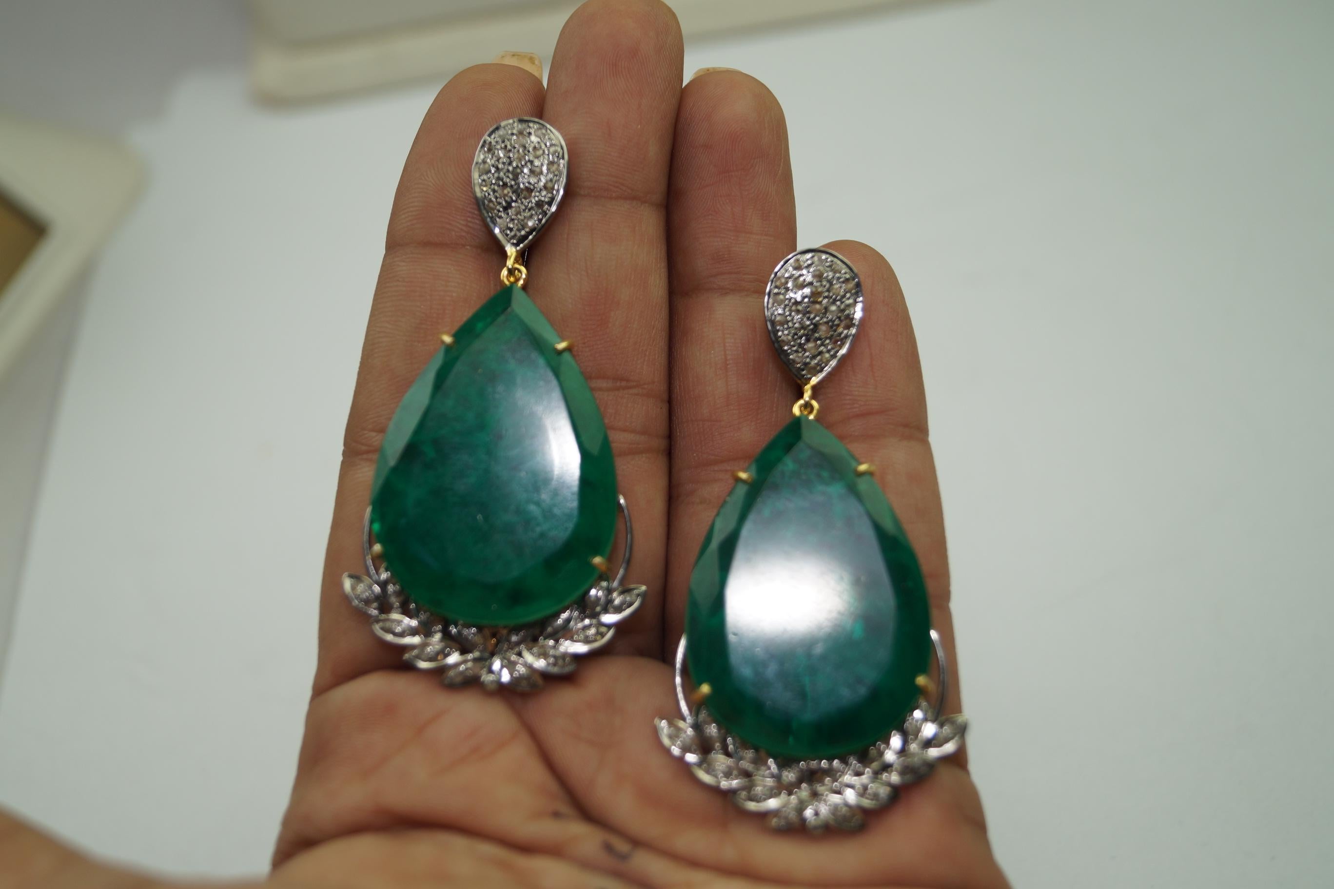 Boucles d'oreilles pendantes en argent sterling et jade vert, diamants naturels taille rose en vente 1