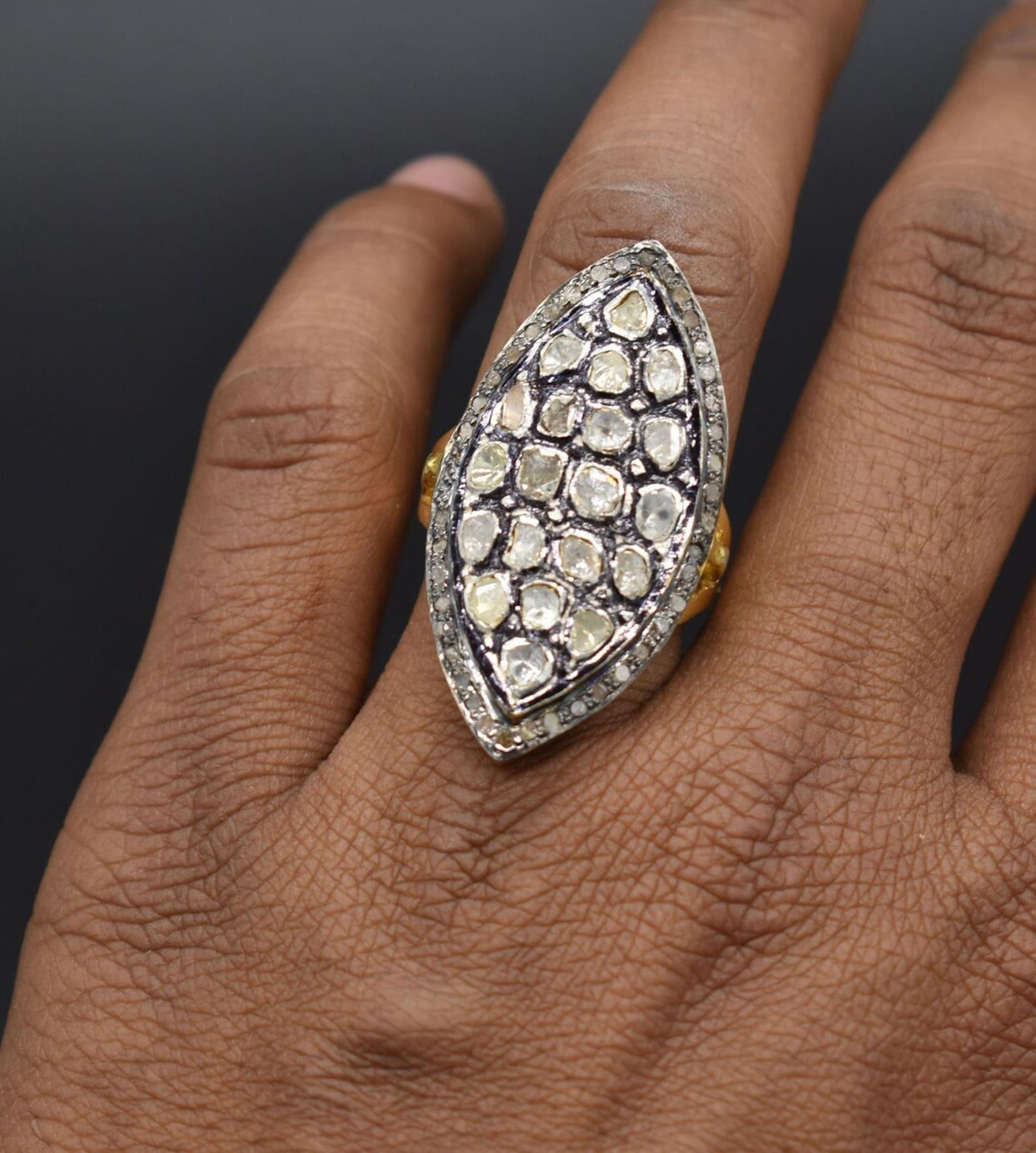 Natural Rose Cut Polki Diamond  Ring 925 Sterling Silver Handmade Vintage Ring


Wieght  10 gram 
A P P R O X T I M E

All items are custom made to order. Our approx time is about 6 - 10 business days. This can change during peak season

Note: There