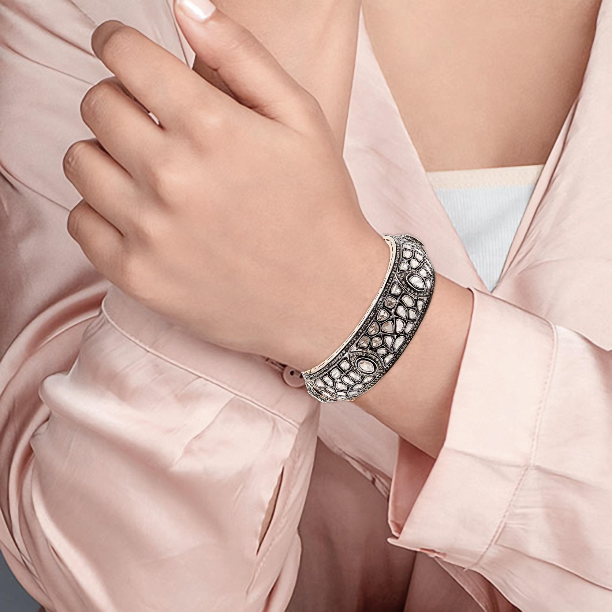  Natural Rose Cut Polki Diamond Handmade Vintage Bracelet 925 Sterling Silver

Size 2.5 inch. Can Be Personalized on buyer requirement

Wieght 60 Grams Approx 

A P P R O X T I M E

All items are custom made to order. Our approx time is about 6 - 10