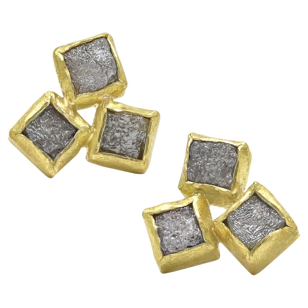 Natural Rough Diamond 22k Yellow Gold Triple Stone Stud Earrings, Petra Class For Sale