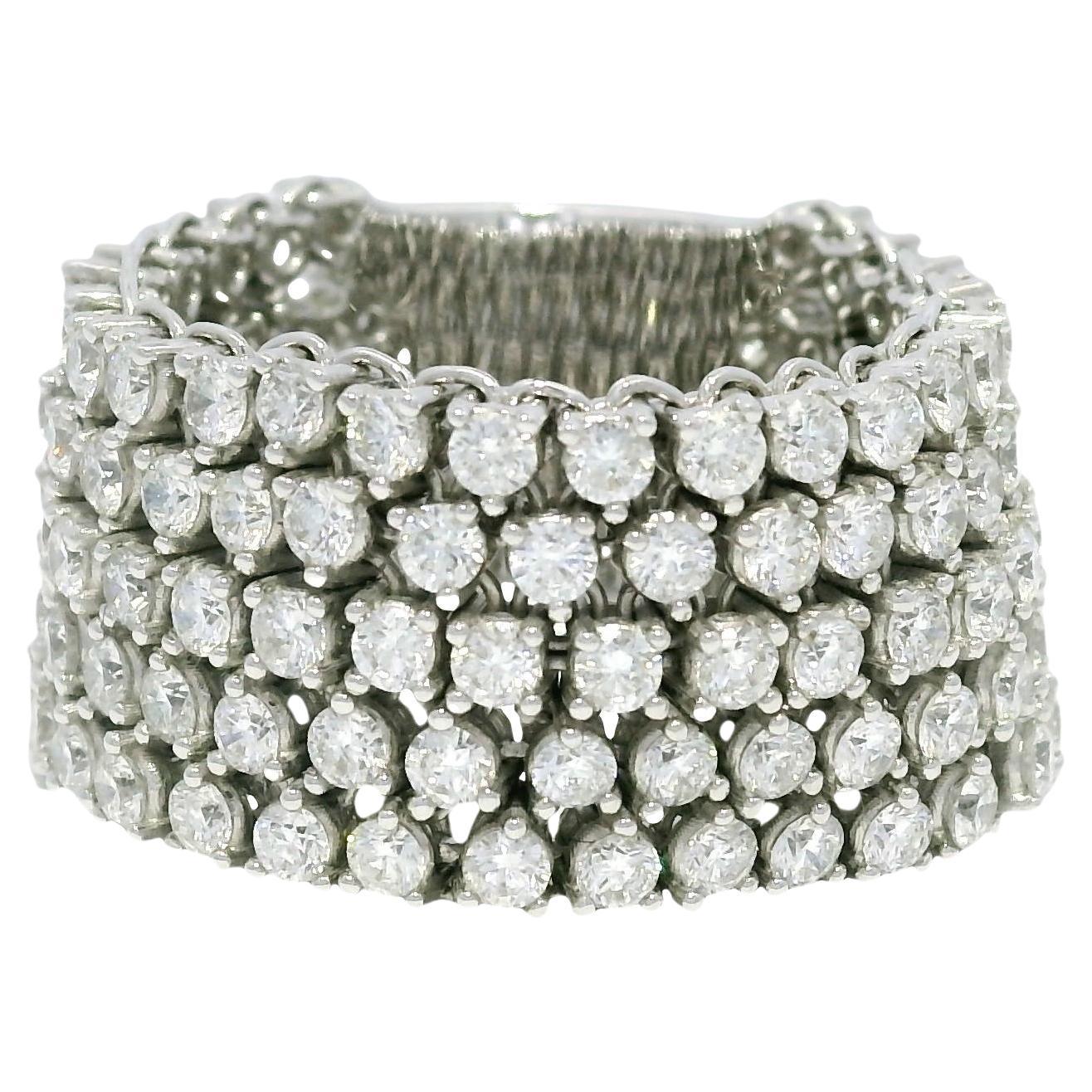 Nature Diamant à taille ronde et brillante, 5 rangs, bague flexible 18 carats En stock en vente