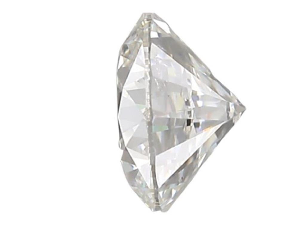 Round Cut Natural Round Brilliant Diamond in a 0.33 Carat F SI1, IGI Certificate For Sale