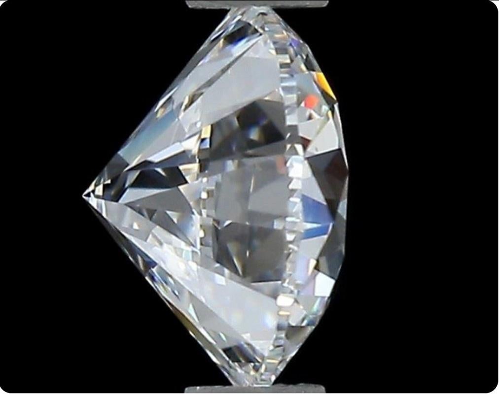 Taille ronde Diamant rond et brillant naturel de 0,52 carat E VS2, certificat GIA en vente