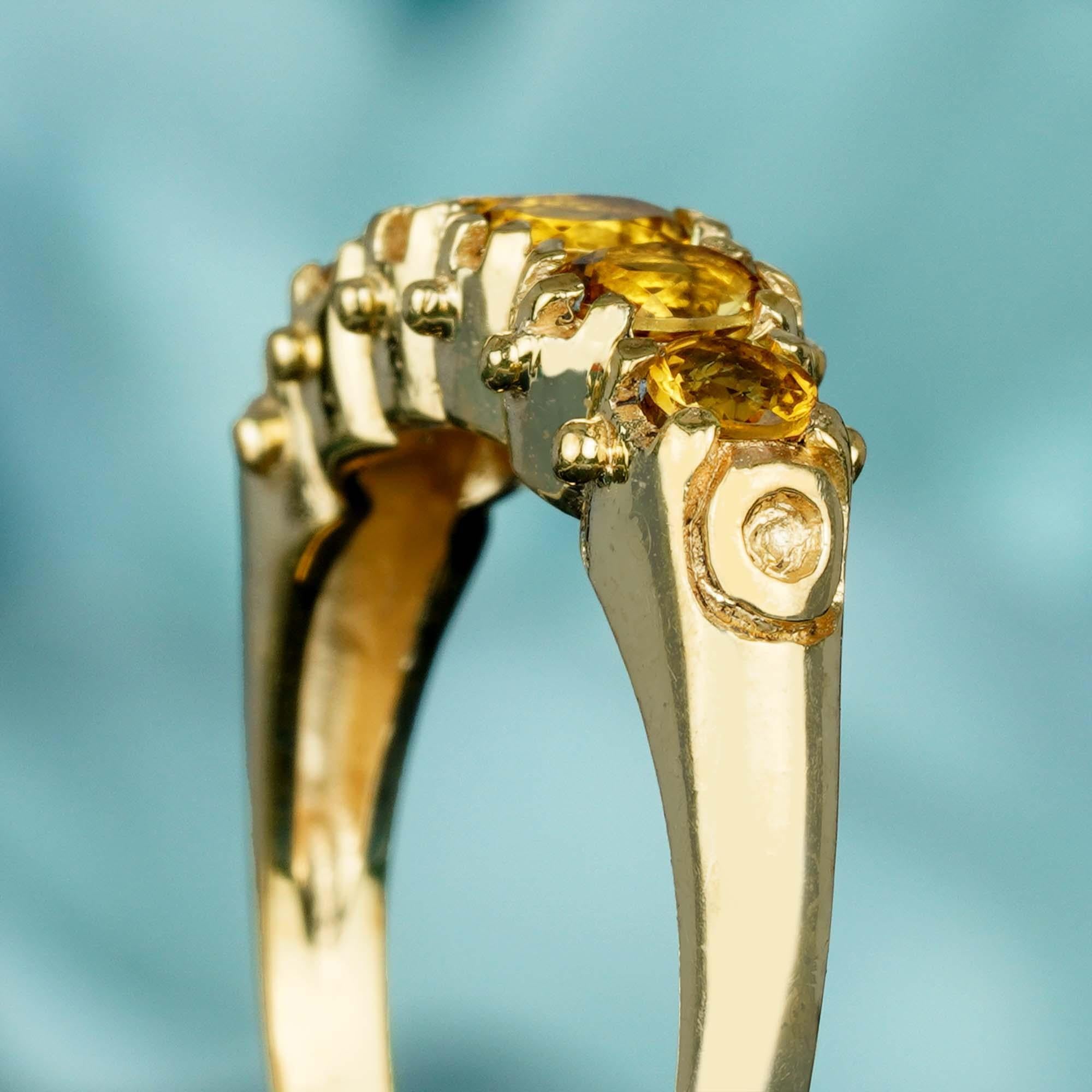 Im Angebot: Natürlicher runder Citrin Vintage-Ring mit sechs Steinen im Vintage-Stil aus massivem 9K Gelbgold () 6
