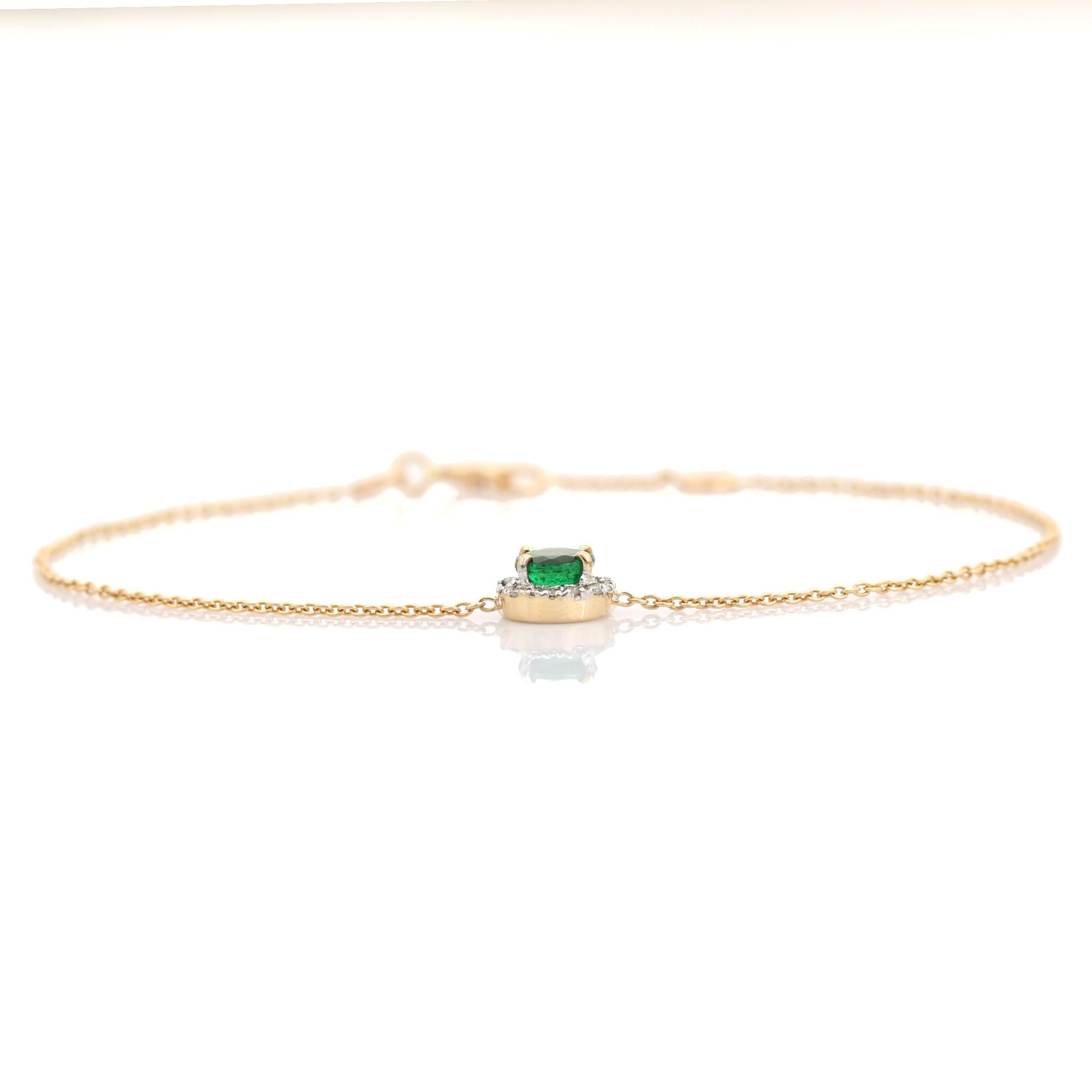 Bracelet de chaîne en or jaune 14K avec émeraudes et diamants de taille ronde naturelle en vente 3