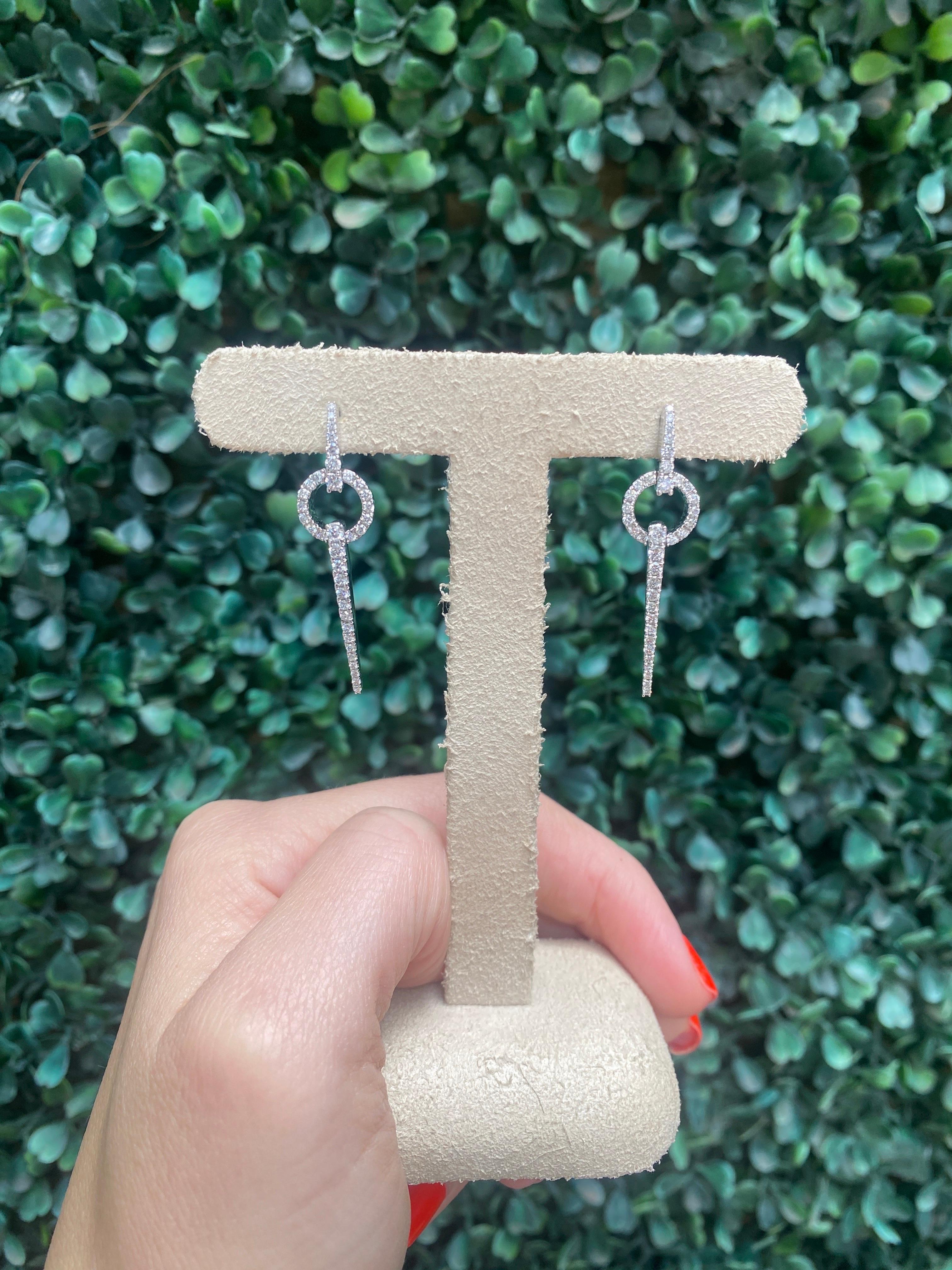 Round Cut Natural Round Diamond Contemporary Dangling Earrings  For Sale
