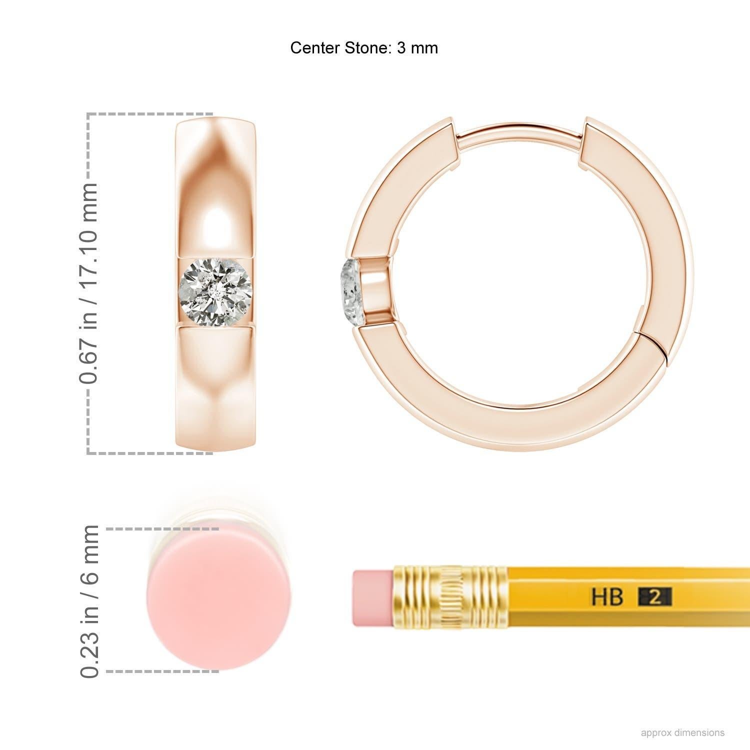 Die Reifchen sind mit schönen runden Diamanten in einer Kanalfassung besetzt. Diese diamantenen Ohrringe mit Scharnier sind aus 14 Karat Roségold gefertigt und schmiegen sich eng an Ihre Ohren.
Der Diamant ist der Geburtsstein des Monats April und