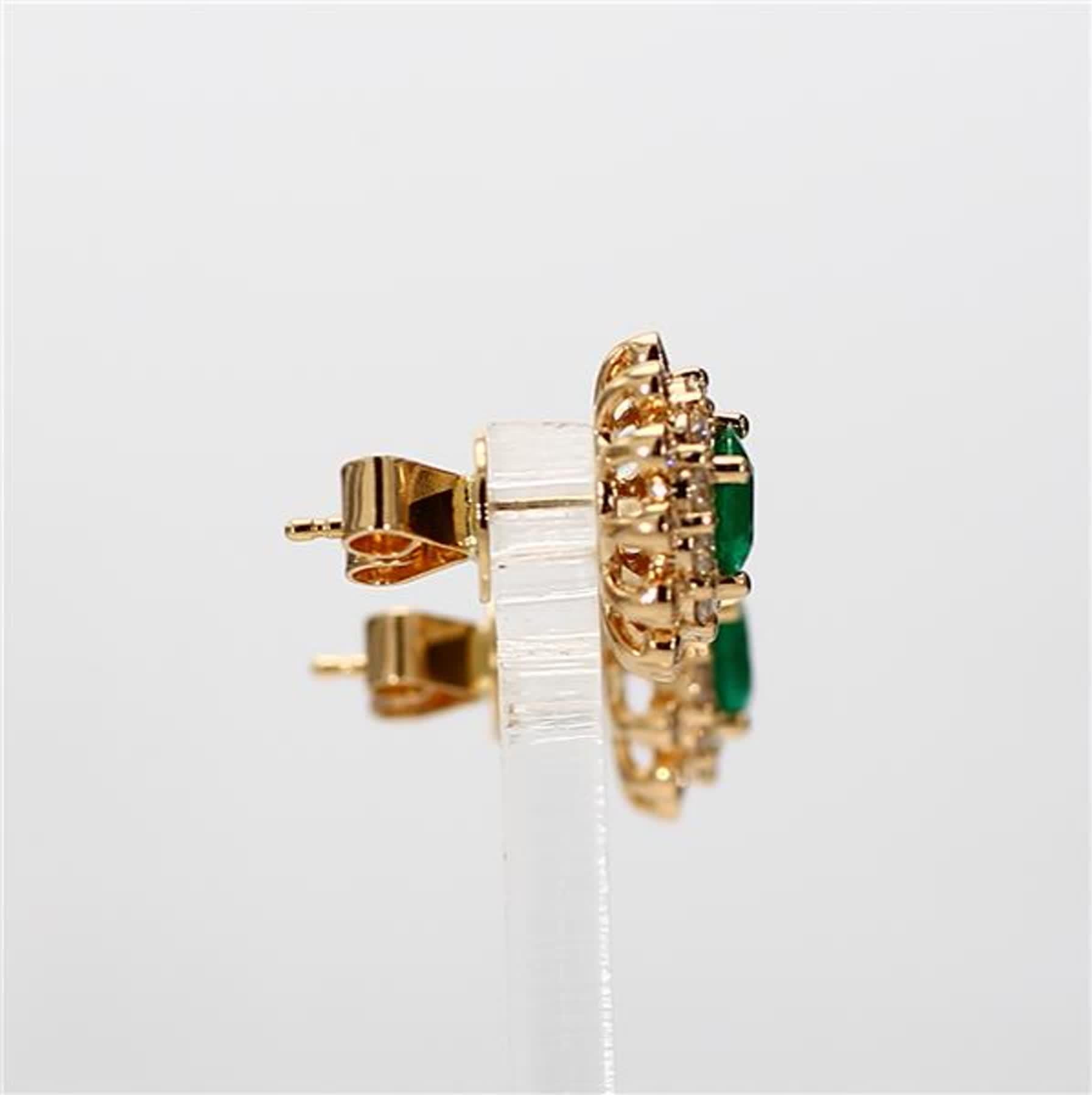 Women's Natural Round Emerald and White Diamond 1.70 Carat TW Yellow Gold Stud Earrings For Sale