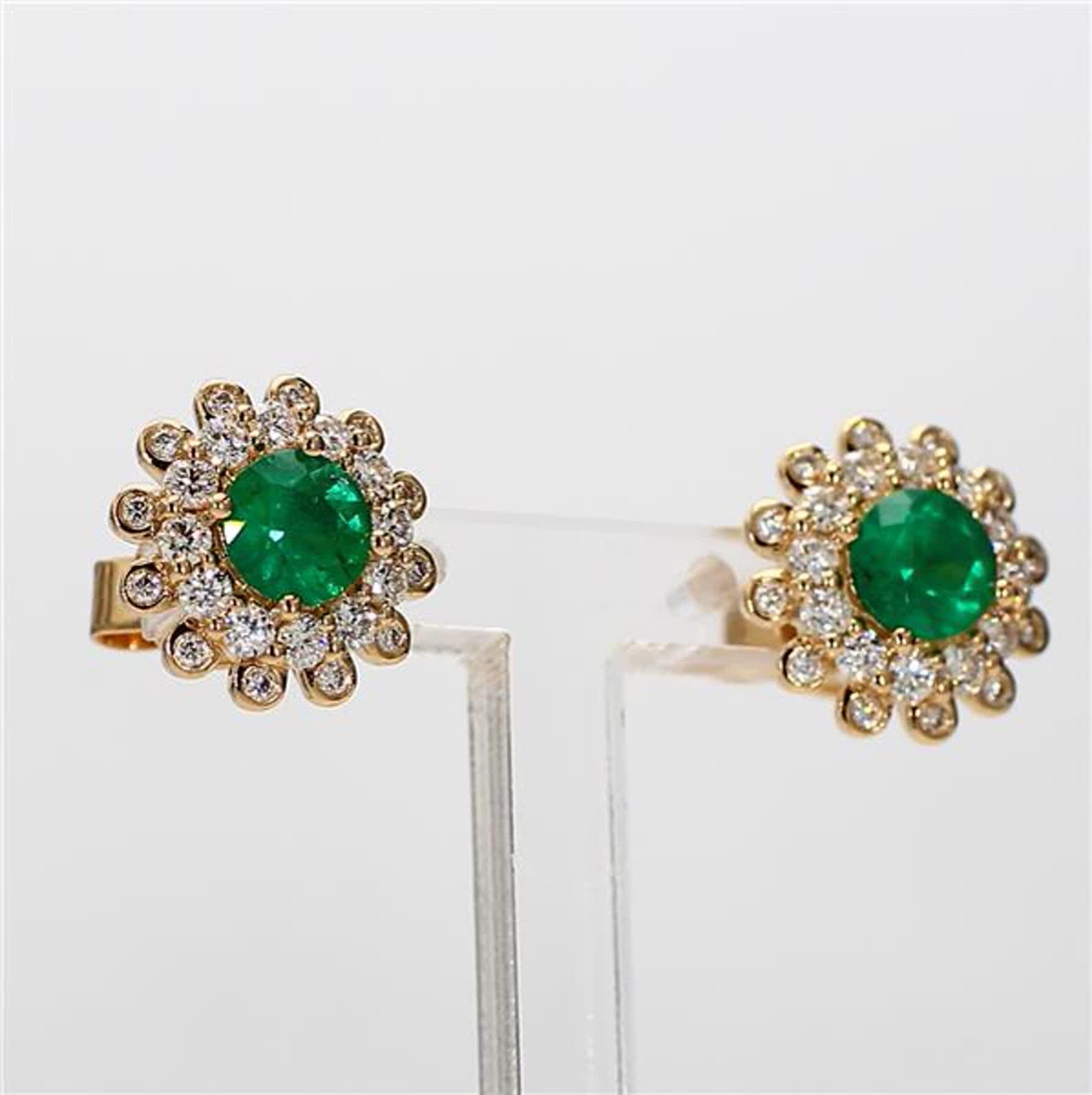 Natural Round Emerald and White Diamond 1.70 Carat TW Yellow Gold Stud Earrings For Sale 1