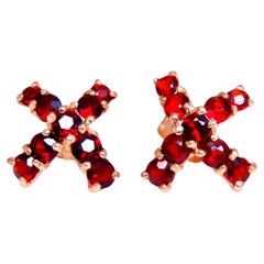 Clous d'oreilles « x » en or 14 carats et grenats naturels ronds 12607