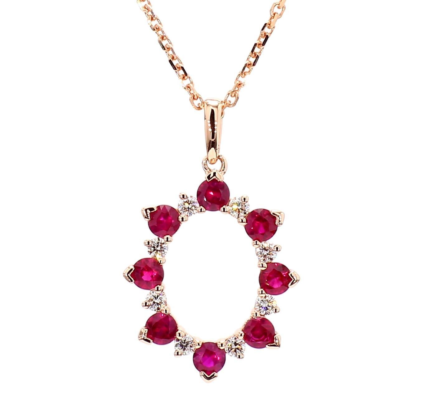 Contemporaneo Ciondolo in oro rosa con rubino rosso rotondo naturale e diamante bianco da 70 carati TW in vendita