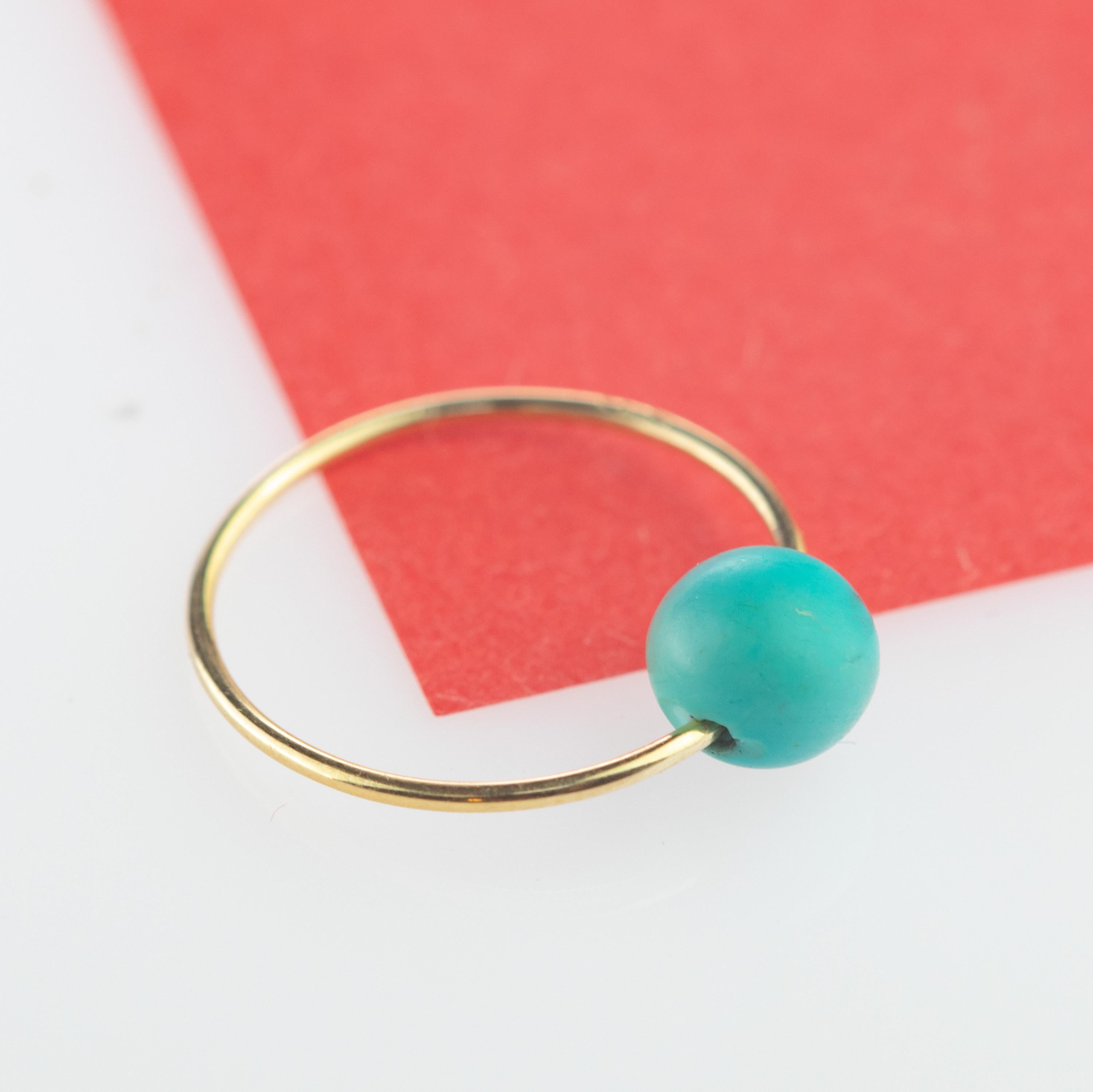 Modern Natural Round Turquoise Solitaire 18 Karat Gold Planet Neptune Boho Band Ring For Sale
