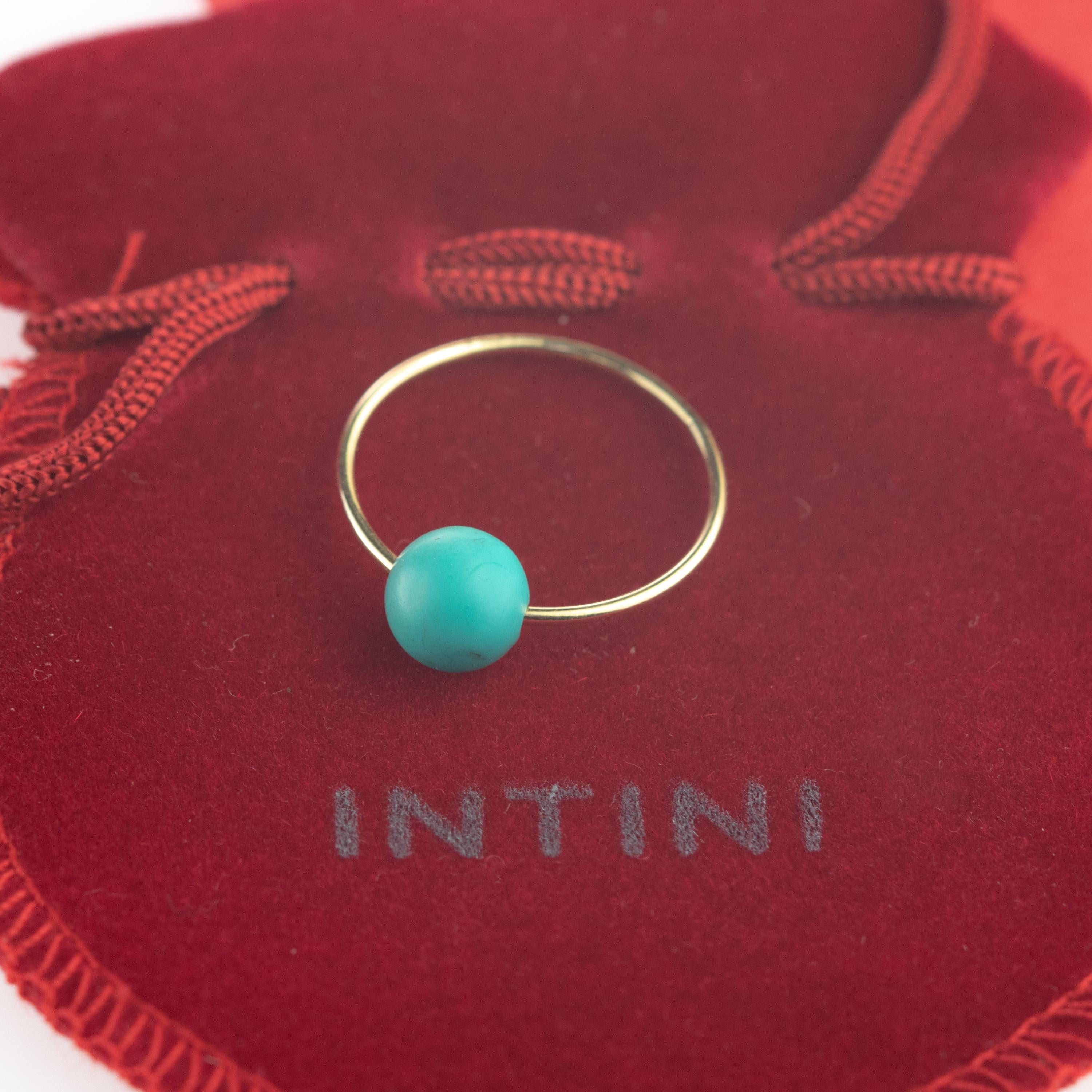 Round Cut Natural Round Turquoise Solitaire 18 Karat Gold Planet Neptune Boho Band Ring For Sale