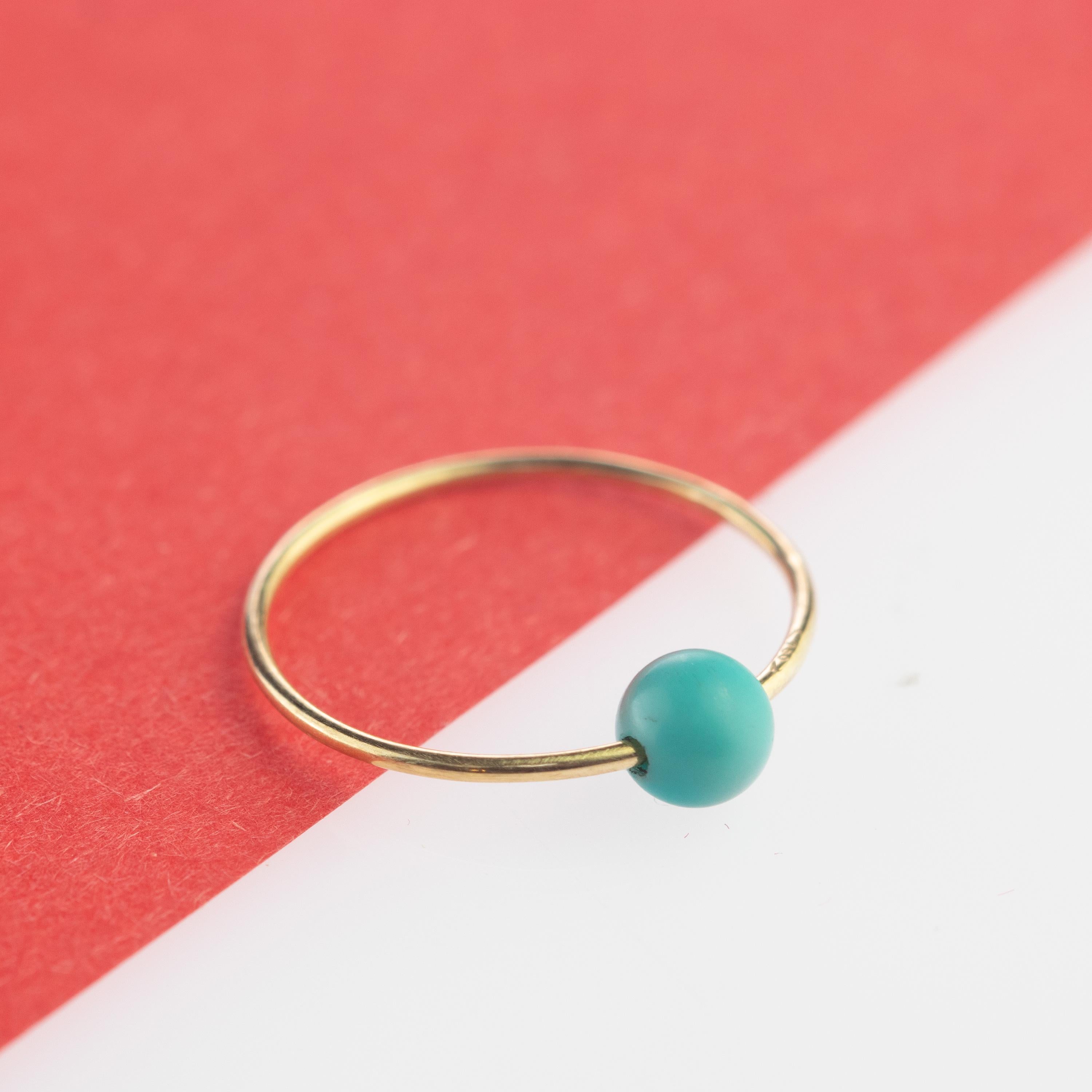 Modern Natural Round Turquoise Solitaire 9 Karat Gold Planet Neptune Boho Band Ring For Sale