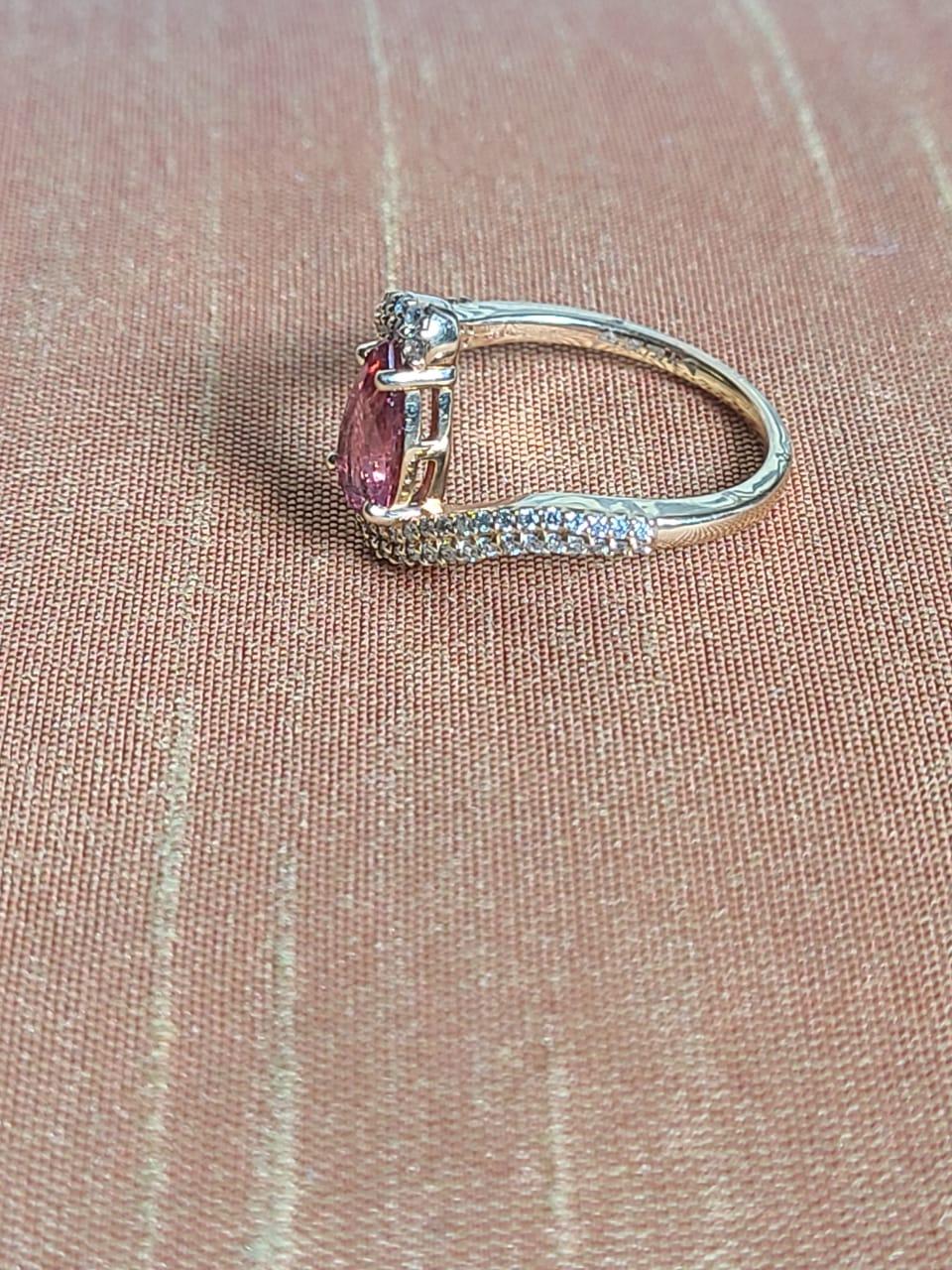 Modern Natural Rubellite & Diamonds Engagement/ Bridal Ring Set in 18K Rose Gold For Sale