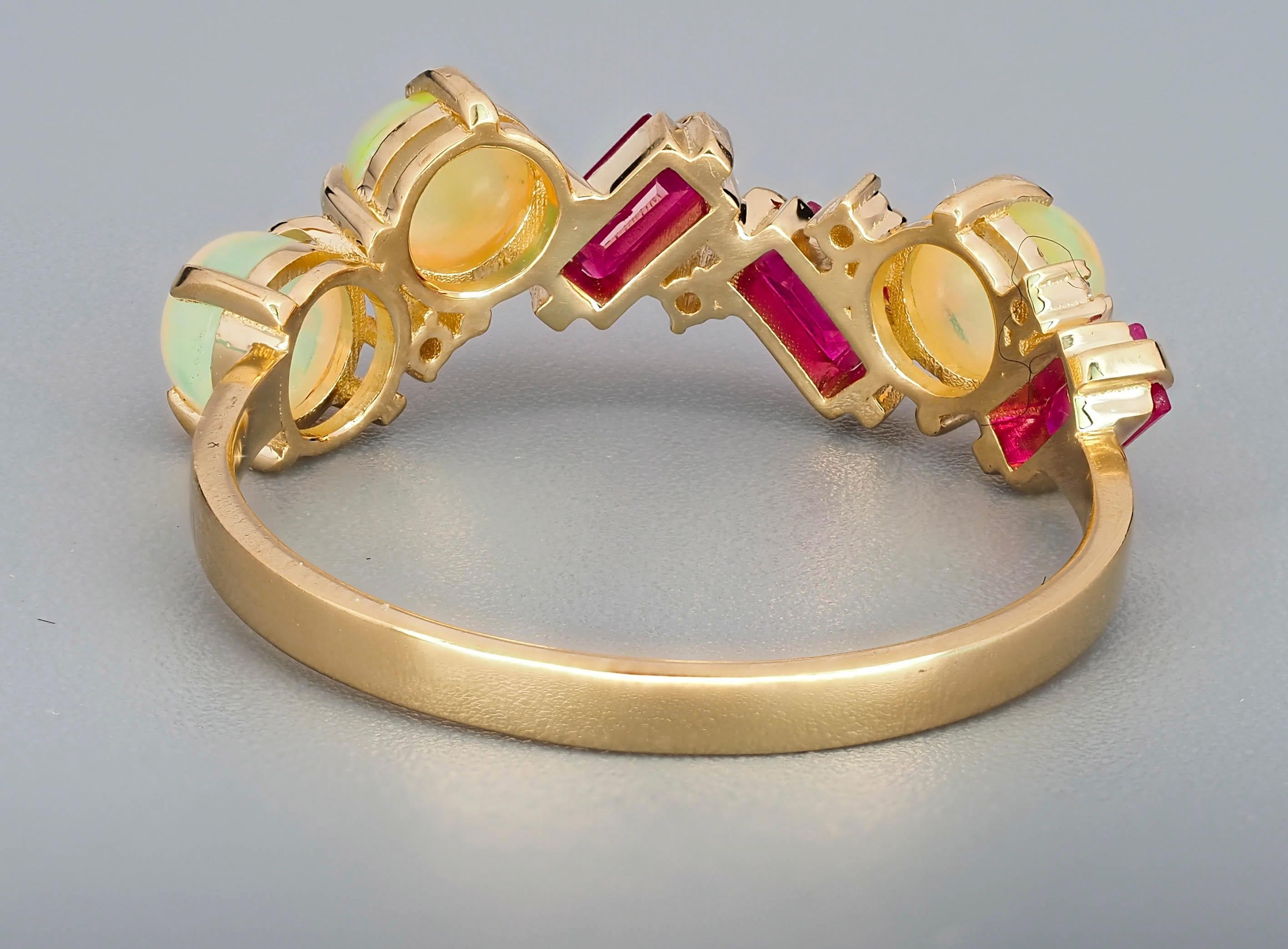 Ring mit natürlichen Rubinen, Opalen und Diamanten. im Zustand „Neu“ im Angebot in Istanbul, TR