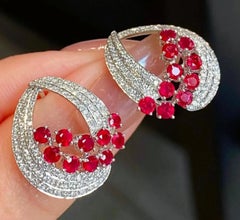 Natural Ruby 1.47cts & Diamond 0.7cts Earring in 14k Gold